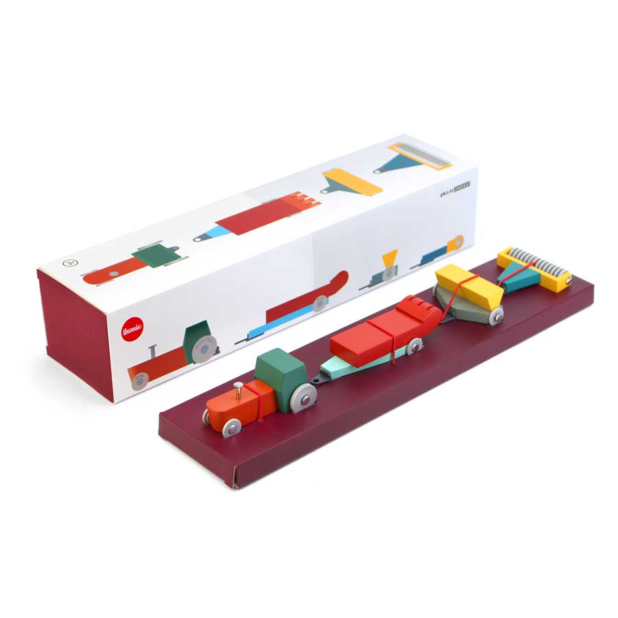 Floris Hovers Duotone Car #7 - wooden tractor set