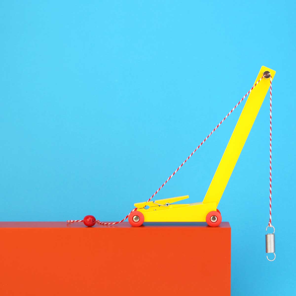 Floris Hovers Yellow Crane - limited edition - IKONIC