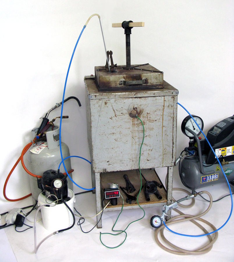 Blown Bottle - Klaas Kuiken - Vaas Type M9 - IKONIC