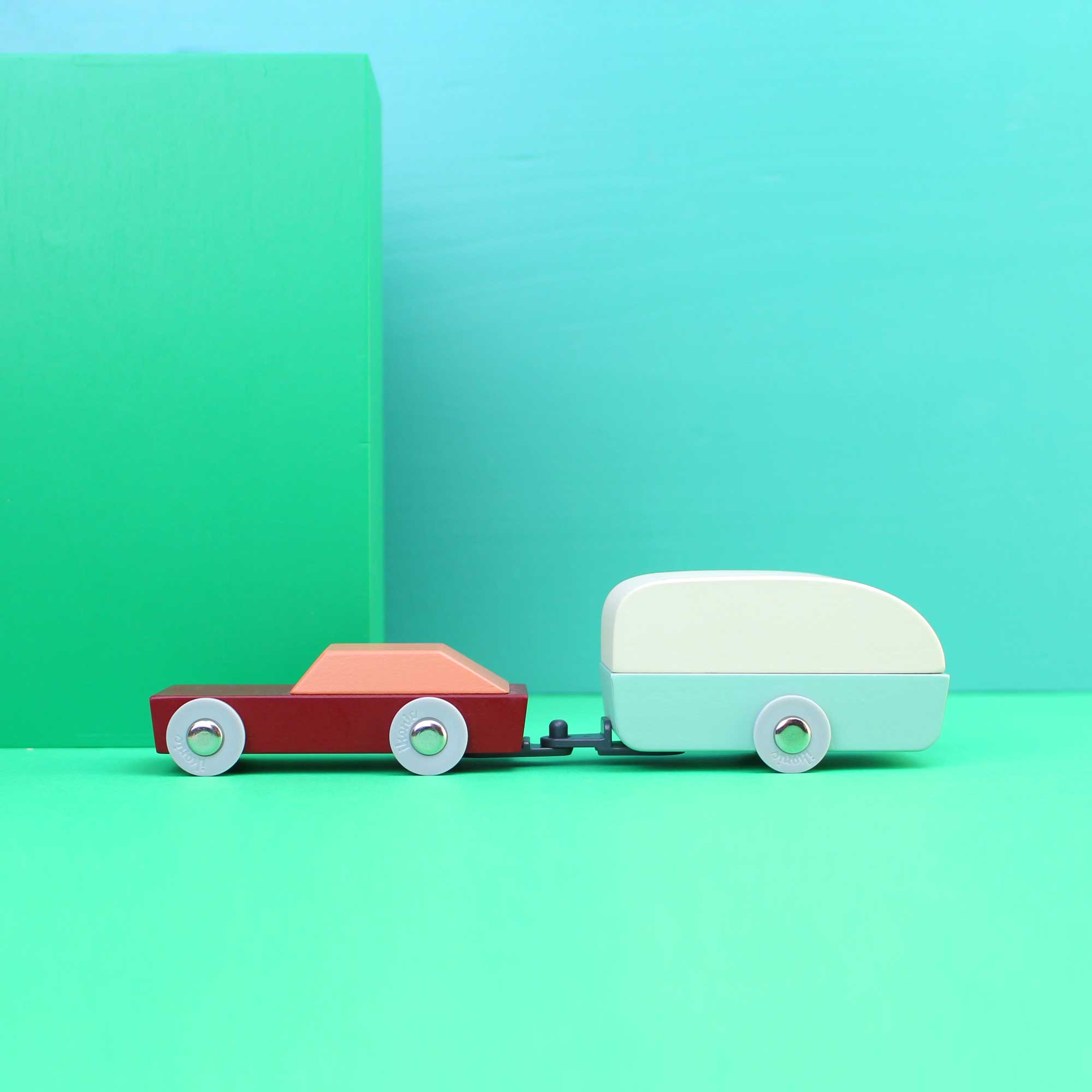 design toys wooden car and caravan