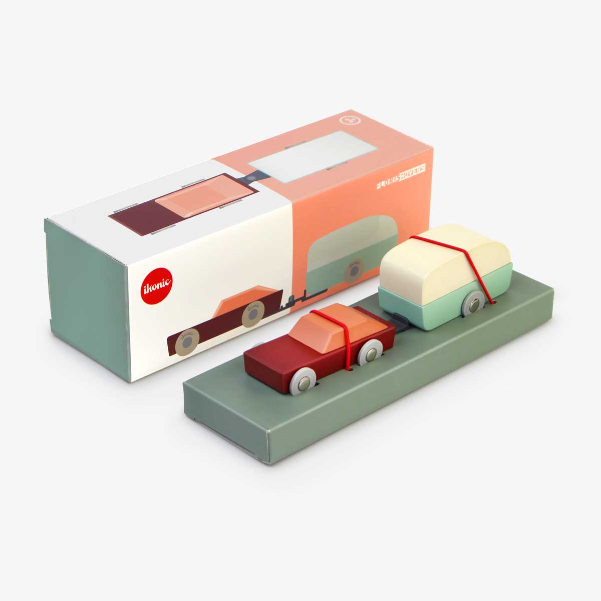 Houten auto met caravan - Duotone Car 8 - Floris Hovers - IKONIC